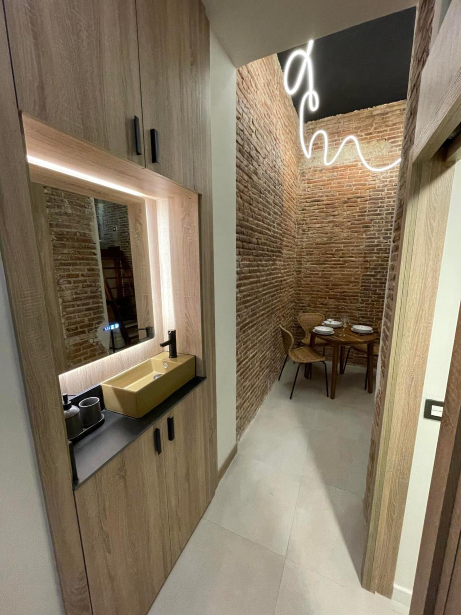 Apartamento Moderno En Edificio Historico مدريد المظهر الخارجي الصورة